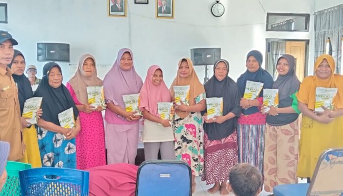 Pemdes Awis Fokus Pangan, Bantu Petani dengan 100 Kg Benih