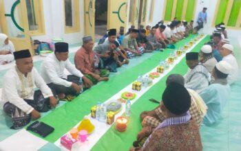 Kepala Desa Marabose Bersama Warga Buat Doa Syukuran HUT Ke 23