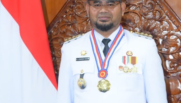 “Mari Saling Menjaga”: Pesan Bupati Bassam Untuk Warga Halsel